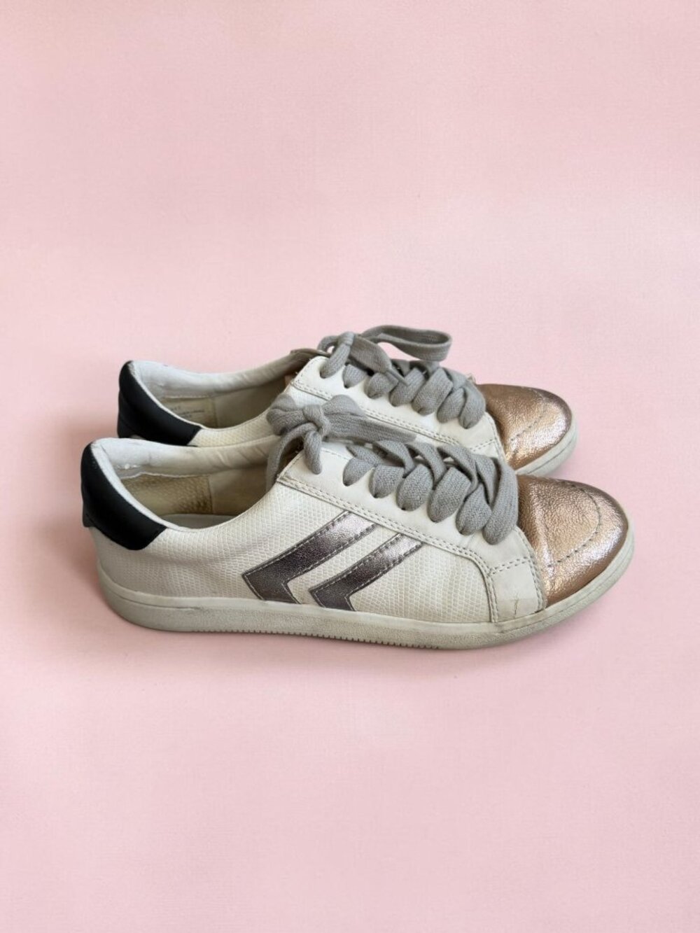 DOLCE VITA Nellie Rose Gold White Sneakers SIze 8.5